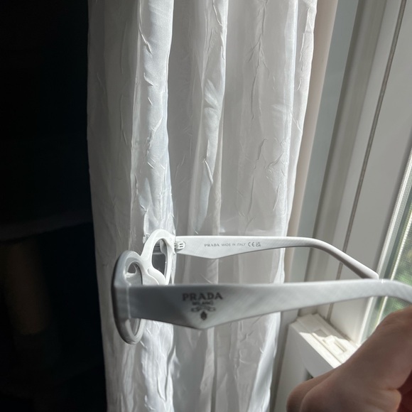 White Oval Sunglasses cate eye oval butterfly classic sunglasses prada - Picture 4 of 6